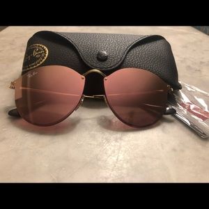Ray-Ban Blaze Round sunglasses
